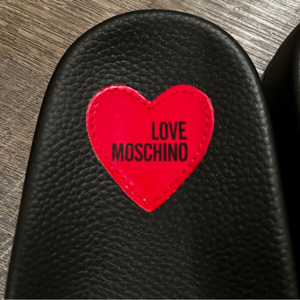 Love Moschino | NWT Women’s Black & Red Mesh Pool Slides USA Size: 5 - Picture 3 of 6
